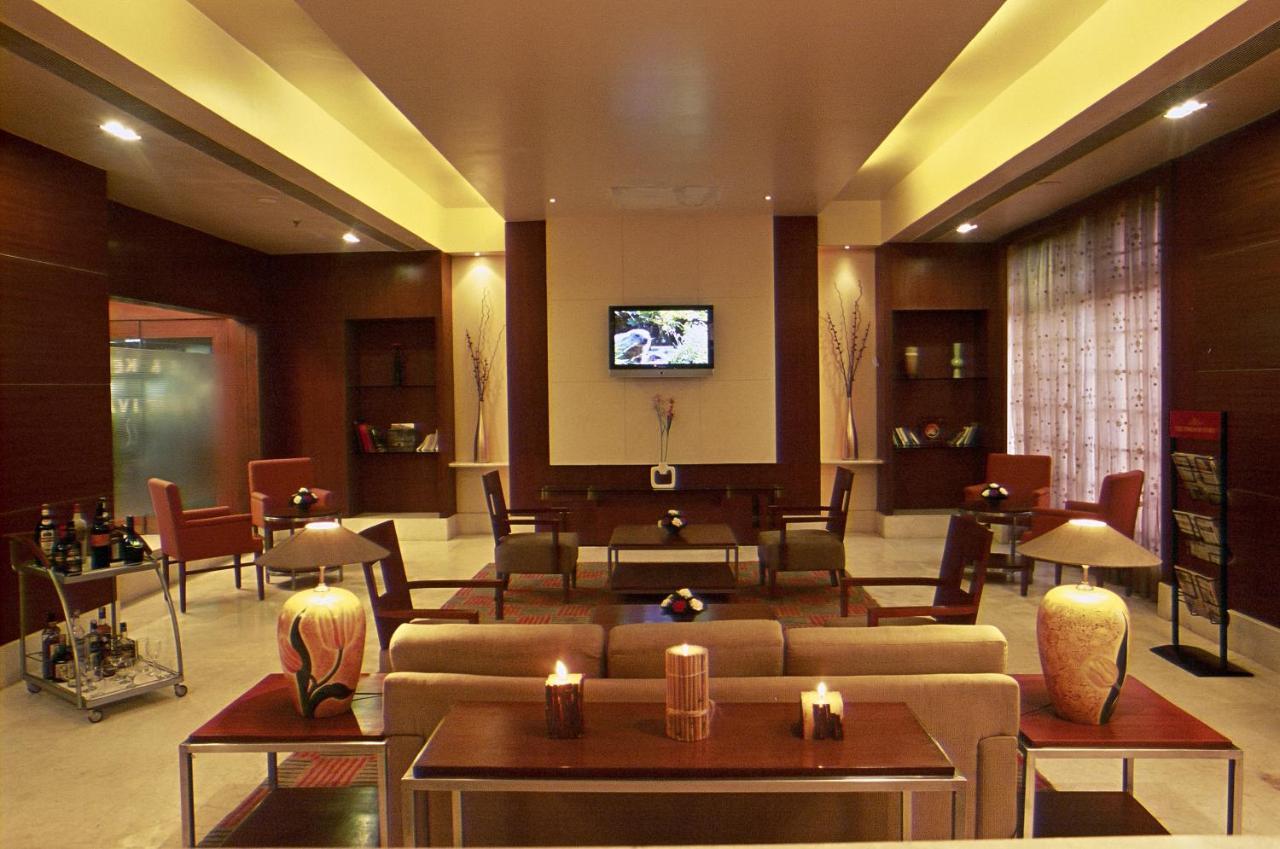 Katriya Hotel And Tower Hyderabad Exterior foto